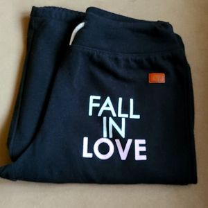 Woman's Peace Love World 🌎  lounge pants